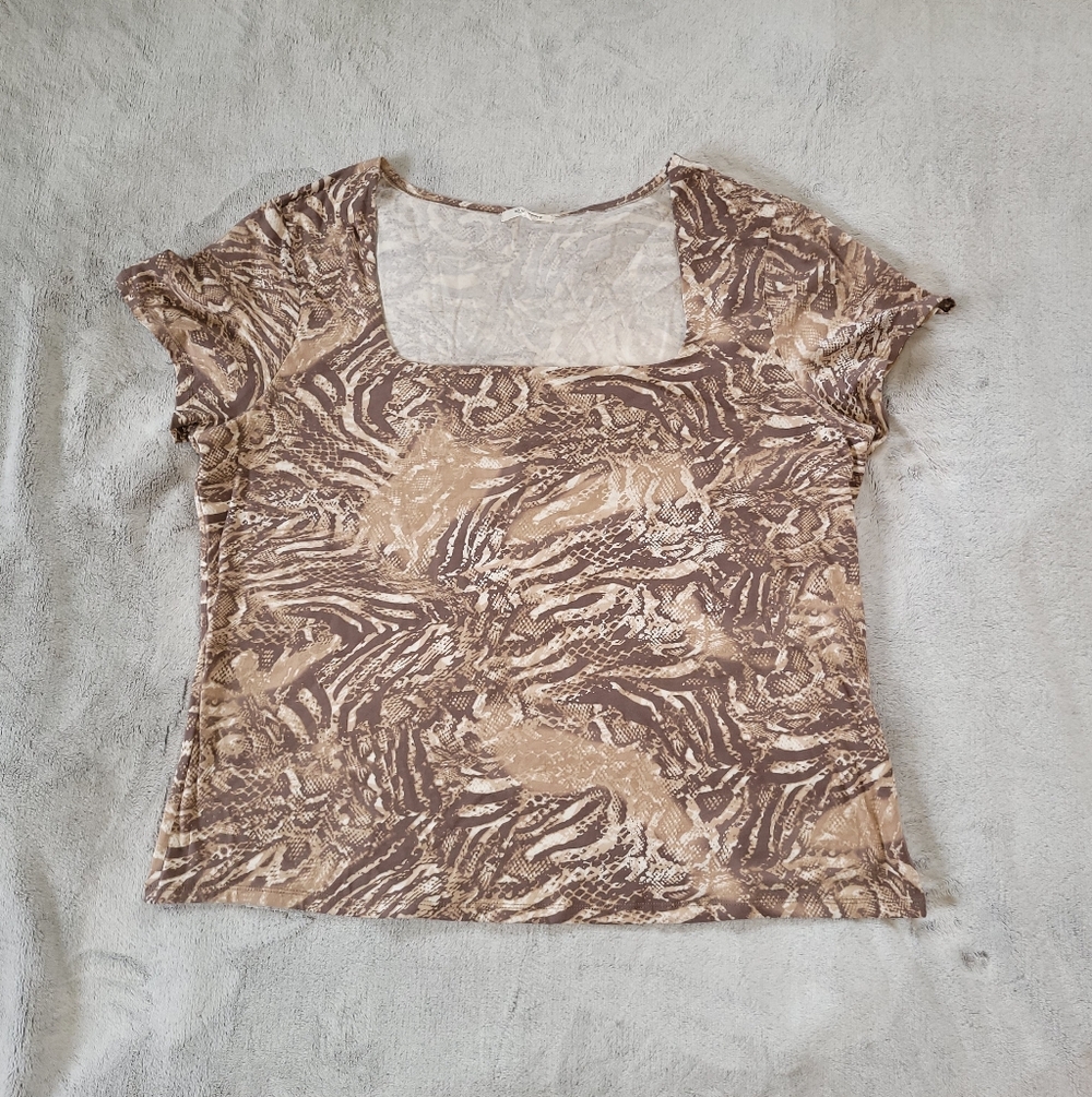 No Comment Women Plus Size 3X Short Sleeve Snakeskin Print Knit Top Blouse